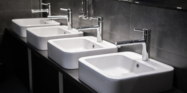 Reformas Integrales de Oficinas y Despachos Tarazona · Reformasde Baños / Lavabos / Aseos